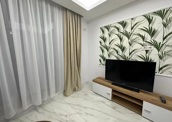 Golden Garden Luxury In Appartement Bucarest