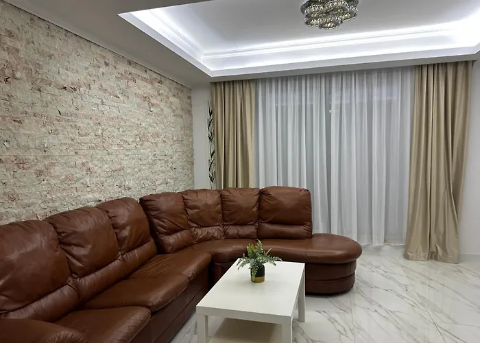 Appartement Golden Garden Luxury In *