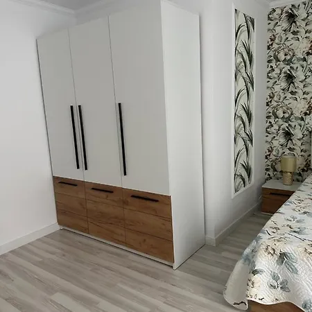 Golden Garden Luxury In * בוקרשט