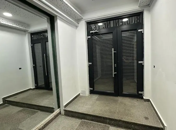 Apartman Golden Garden Luxury In Bukarest