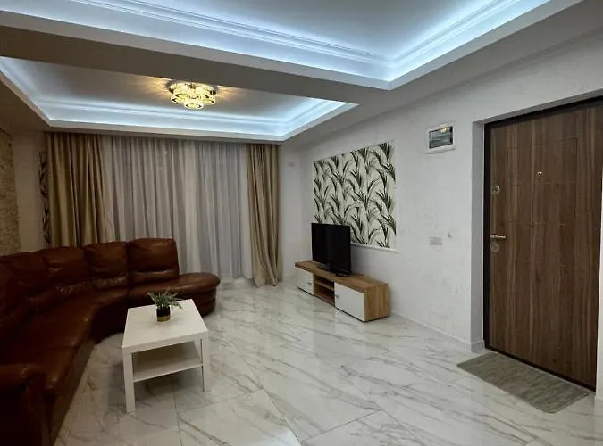 Golden Garden Luxury In Apartament