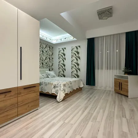דירה Golden Garden Luxury In בוקרשט